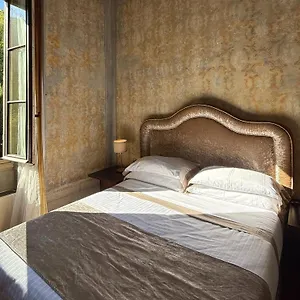 Aparthotel Numa Palazzo San Niccolo